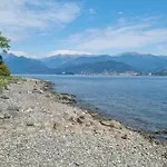 La Dell'artista Swimming Pool And Air Conditioning Stresa