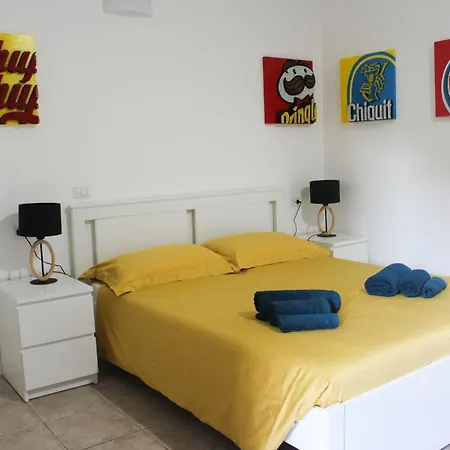 La Dell'artista Swimming Pool And Air Conditioning アパート ストレーザ